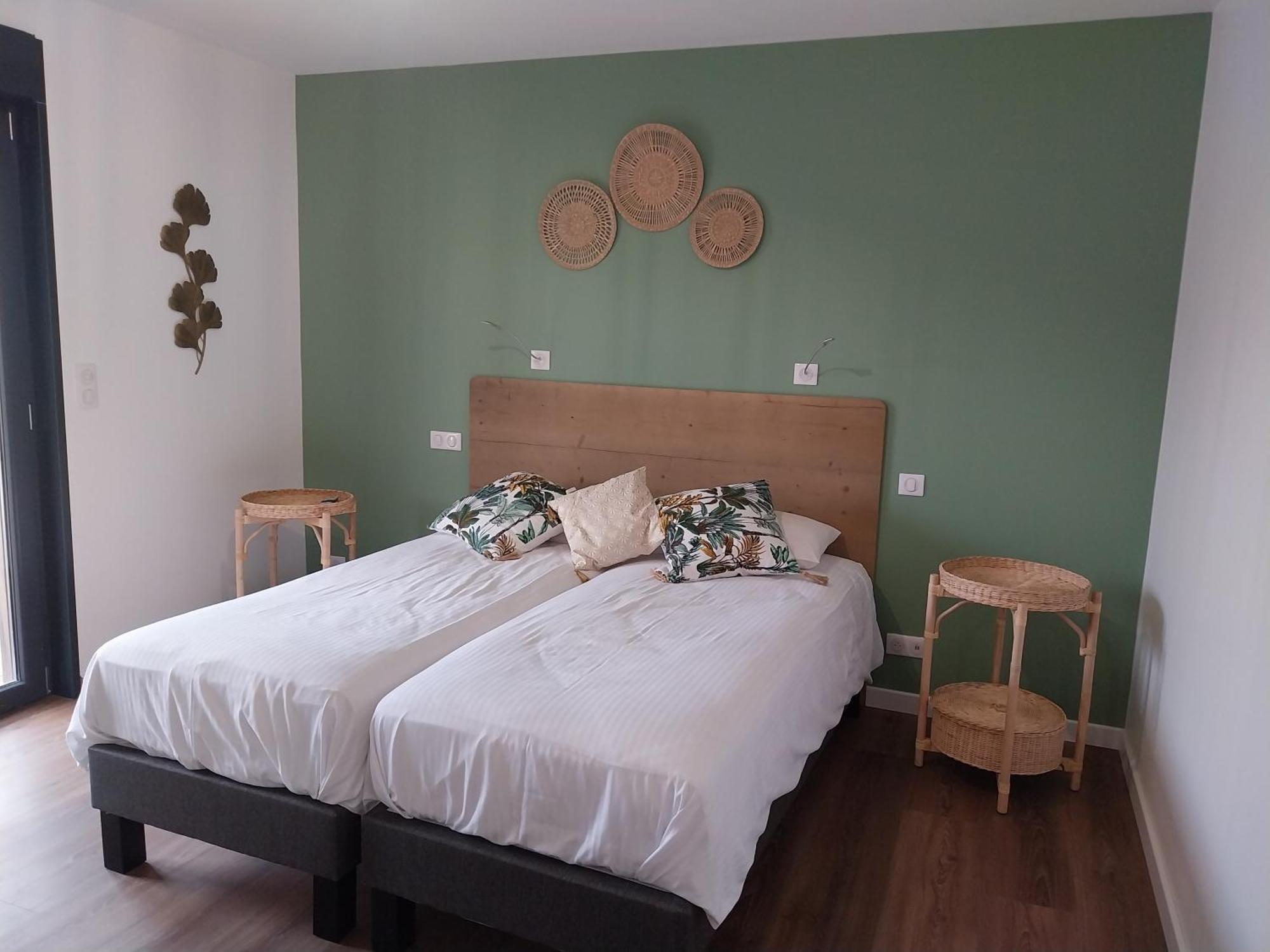 Logis Hotel Restaurant Cruzel Maurs Luaran gambar