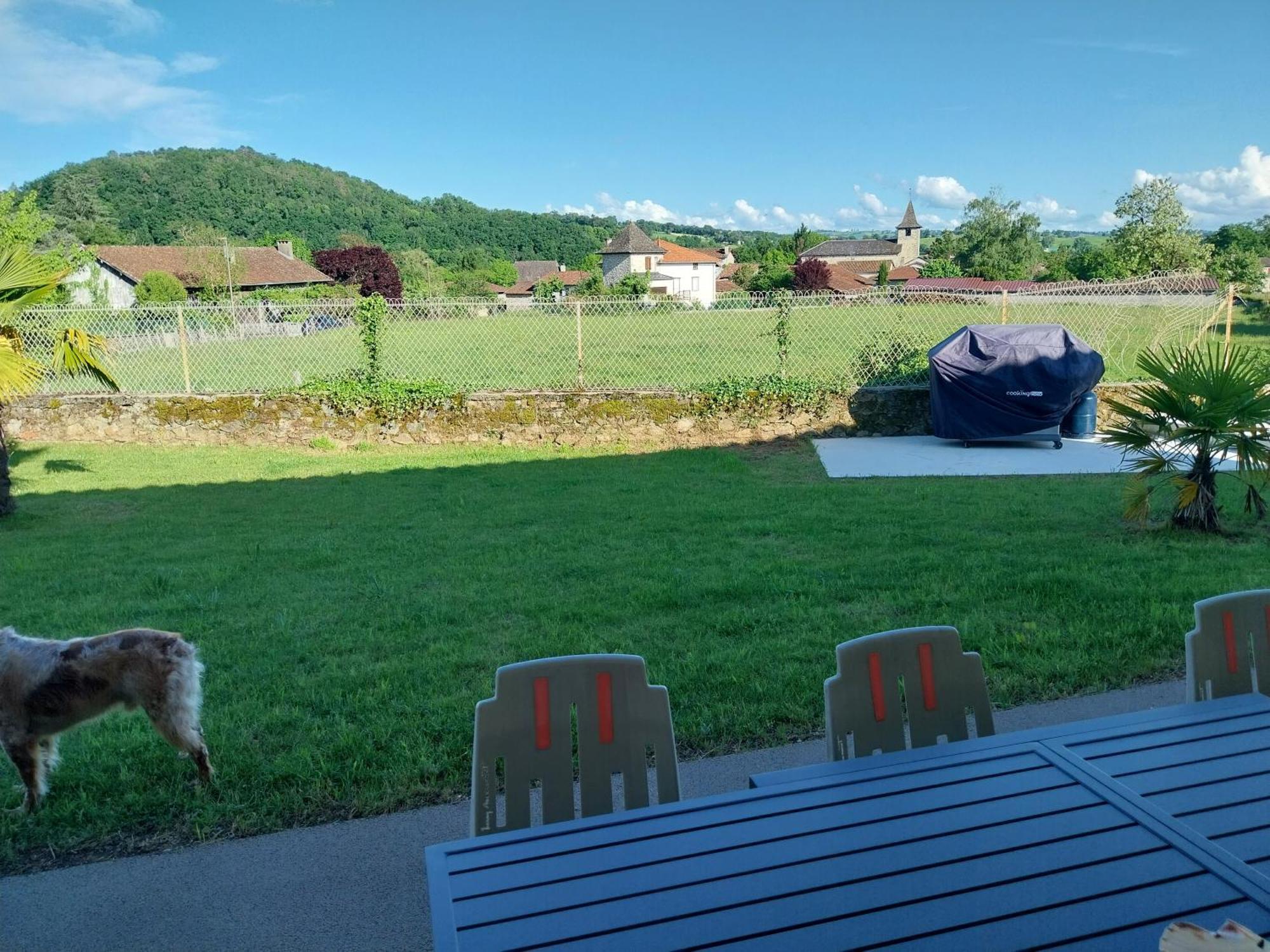 Logis Hotel Restaurant Cruzel Maurs Luaran gambar